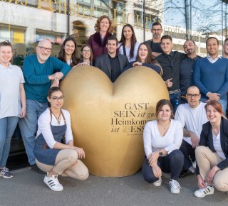 Ihre Gastgeber im Trafo und Blue City Hotel